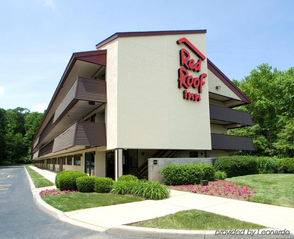 Red Roof Inn Louisville Expo Airport Exterior photo